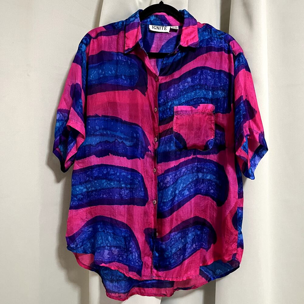Ignite Vintage 80's 100% Silk Multicolor Blouse size L